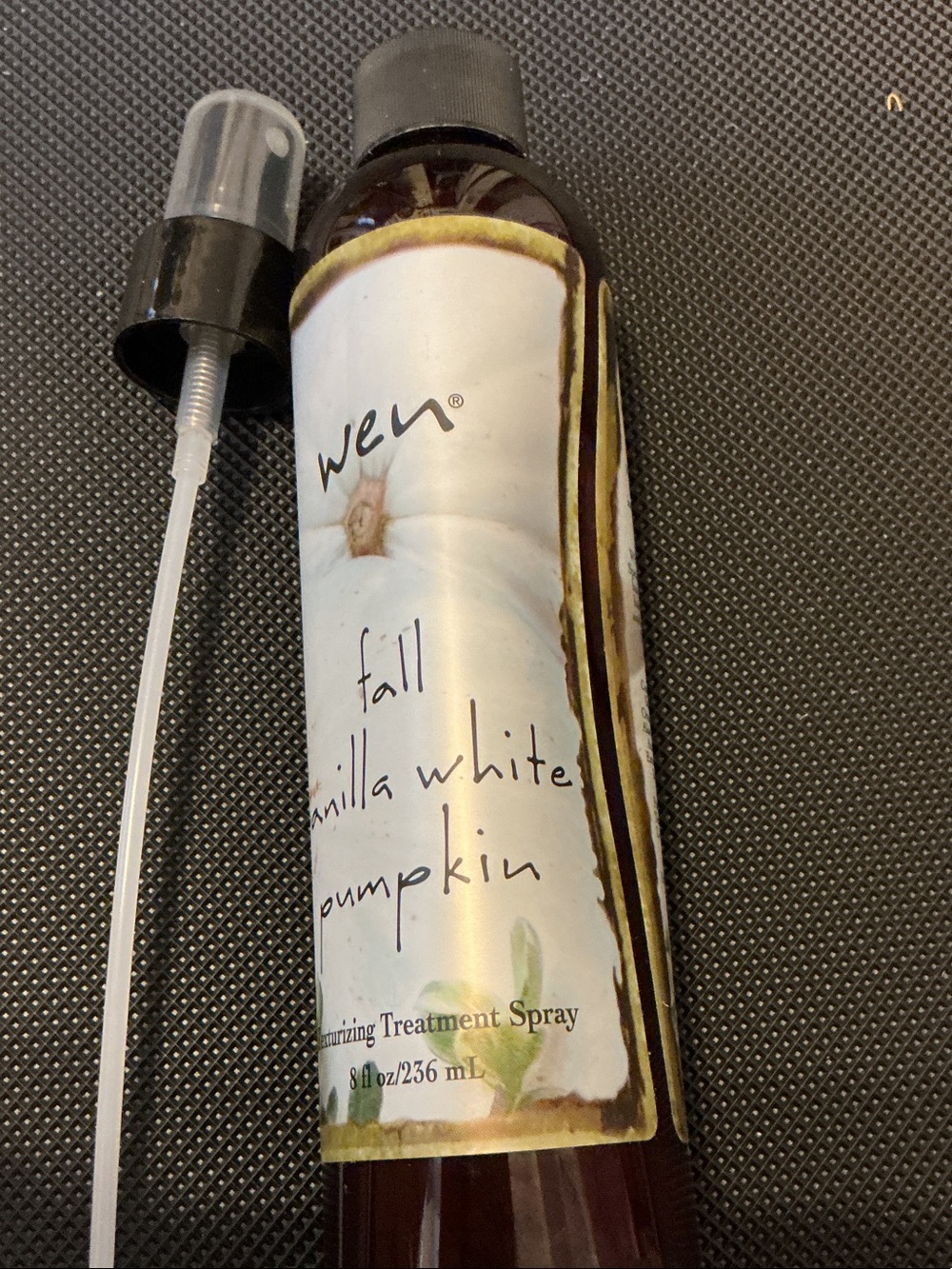 NWT WEN Fall Vanilla White Pumpkin Moisturizing Treatment Spray - LWhite, Black